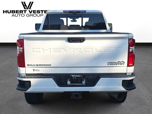 Used 2023 Chevrolet Silverado 2500 High Country w/ Z71 Off-Road Package AWD/4WD image 7