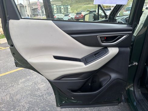 Used 2023 Subaru Forester AWD/4WD image 25