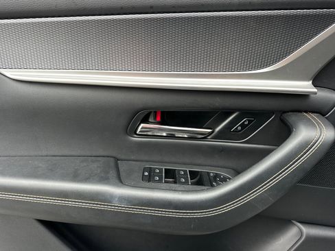 Certified 2025 MAZDA CX-90 Plug-In Hybrid w/Premium Sport image 10