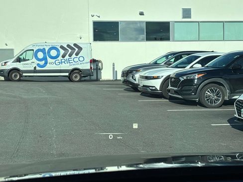 Used 2024 Hyundai Palisade Calligraphy image 25