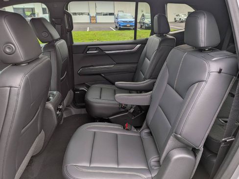 New 2026 GMC Acadia Elevation w/ Black Edition AWD/4WD image 22