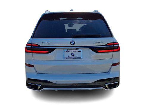 Certified 2024 BMW X7 xDrive40i w/ M Sport Package AWD/4WD image 5