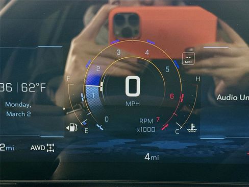 New 2026 Chevrolet Equinox LT w/ Convenience Package II image 7