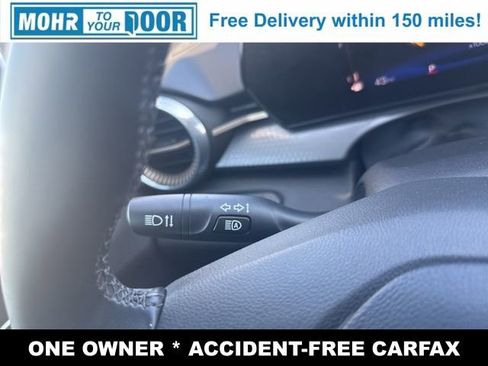 Used 2024 Chevrolet Trax ACTIV w/ Sunroof Package image 14