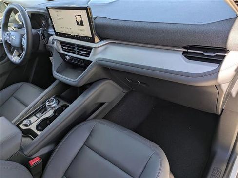 New 2026 Ford Explorer Active w/ Active Comfort Package image 23