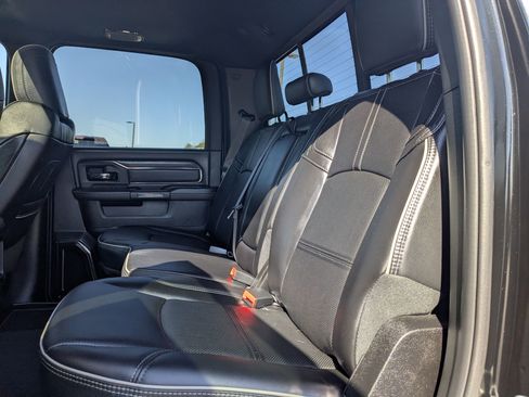 Used 2024 RAM 2500 Limited image 25