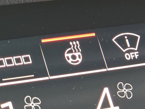 New 2026 Audi RS Q8 performance image 12