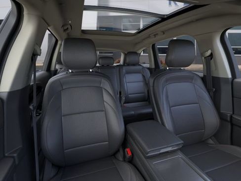 New 2026 Lincoln Nautilus Premier w/ Equipment Group 102A AWD/4WD image 10