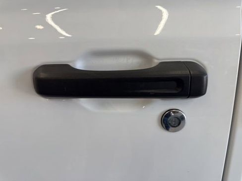 Used 2021 Jeep Wrangler Unlimited Sahara image 17