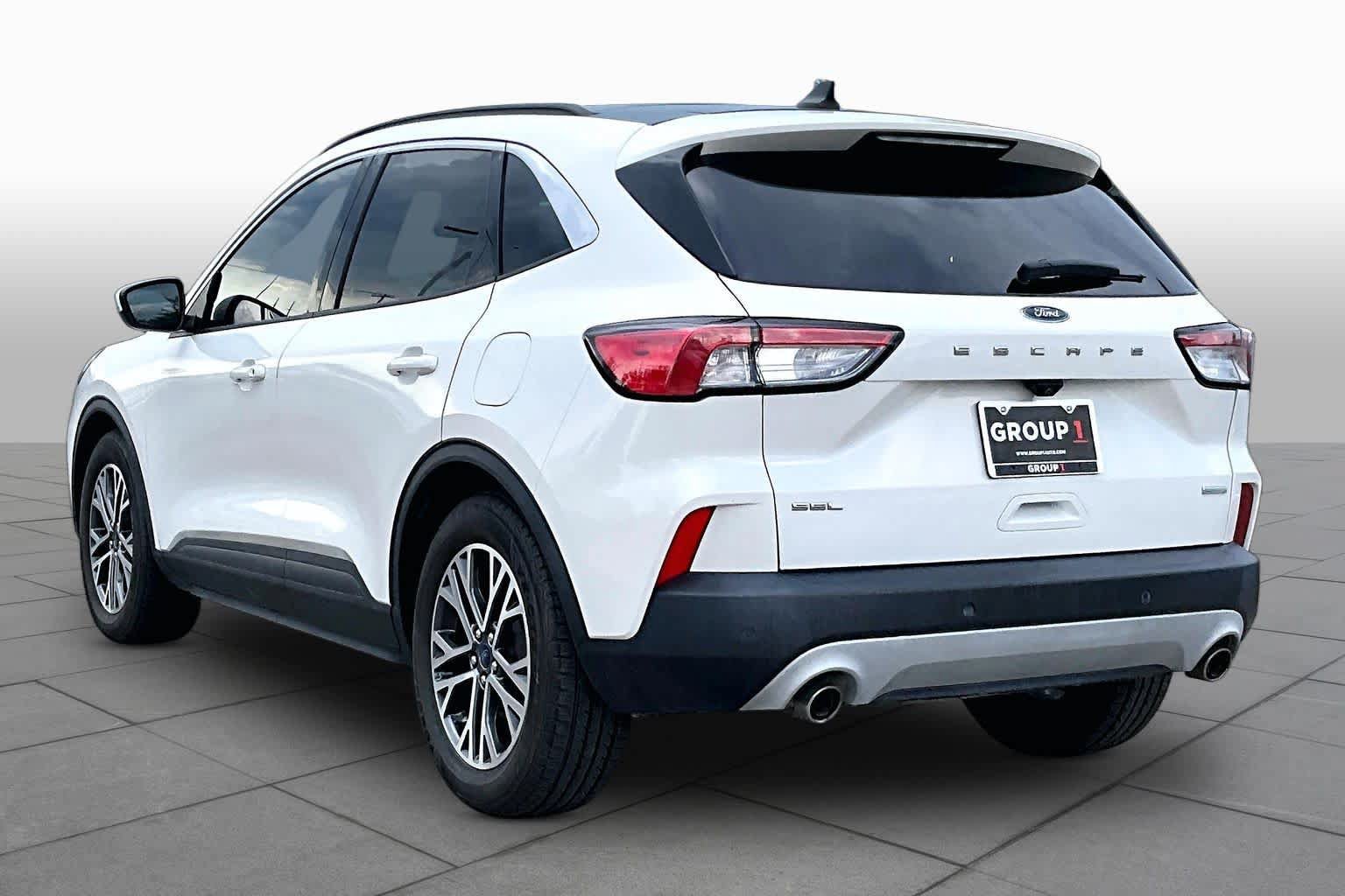 Used 2020 Ford Escape SEL FWD image 12