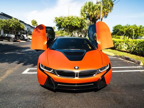 Used 2015 BMW i8 AWD/4WD image 3