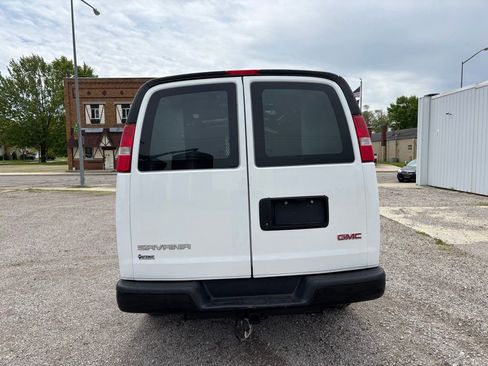 Used 2008 GMC Savana 2500 RWD image 4