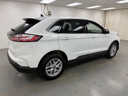 Used 2024 Ford Edge SEL w/ Convenience Package AWD/4WD image 6