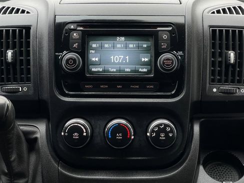 Used 2016 RAM ProMaster 2500 w/ Interior Convenience Group image 20