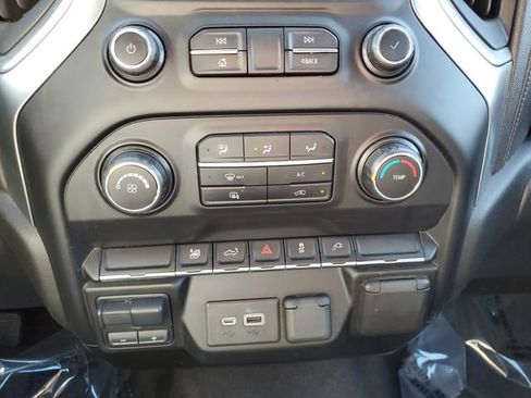 Used 2020 Chevrolet Silverado 2500 LT image 27