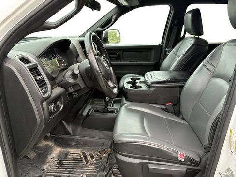 Used 2021 RAM 2500 Tradesman w/ Chrome Appearance Group AWD/4WD image 11