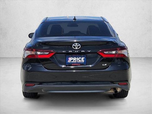 Used 2022 Toyota Camry LE FWD image 6