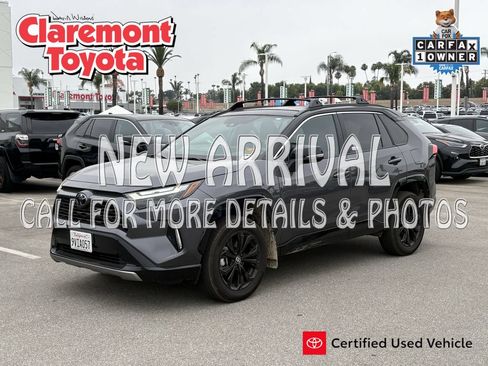 Certified 2025 Toyota RAV4 XSE AWD/4WD image 1