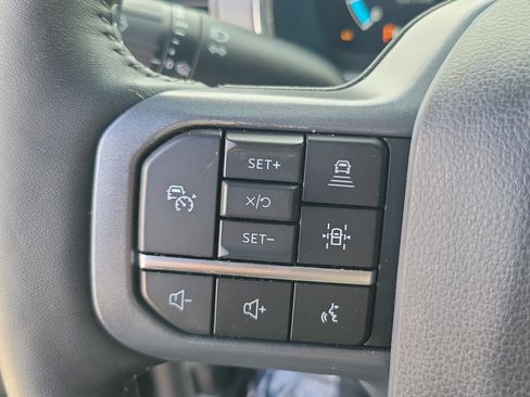 Used 2023 Ford F150 Lariat w/ Equipment Group 502A High AWD/4WD image 21