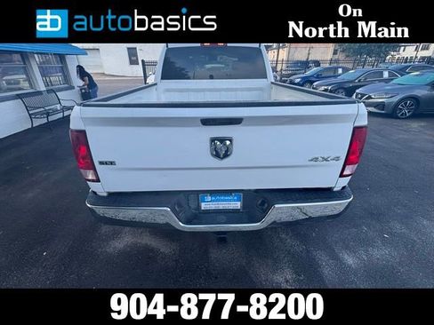 Used 2020 RAM 1500 Classic SLT AWD/4WD image 4
