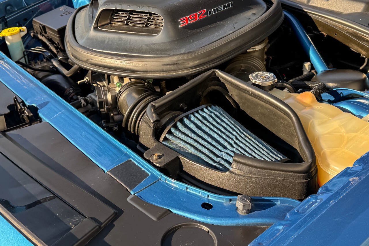 Used 2021 Dodge Challenger R/T Scat Pack w/ Shaker Package RWD image 7
