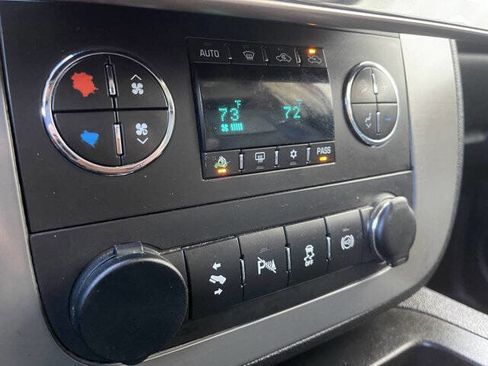 Used 2012 GMC Sierra 2500 SLT w/ SLT Convenience Package AWD/4WD image 26
