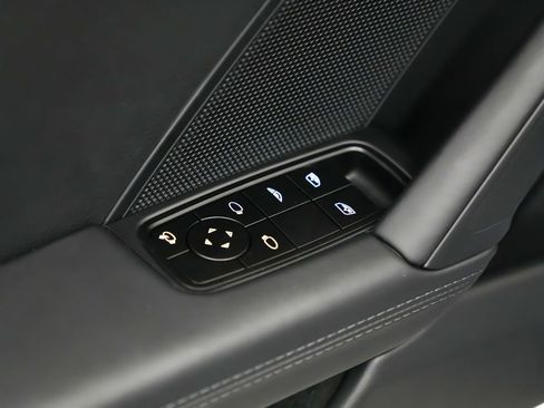 New 2026 Porsche 911 Carrera image 19