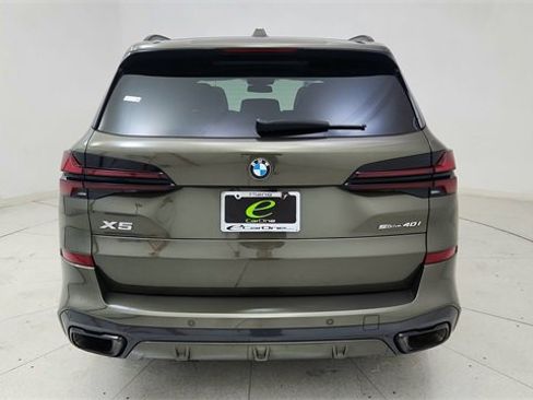 Used 2026 BMW X5 sDrive40i w/ M Sport Package image 5
