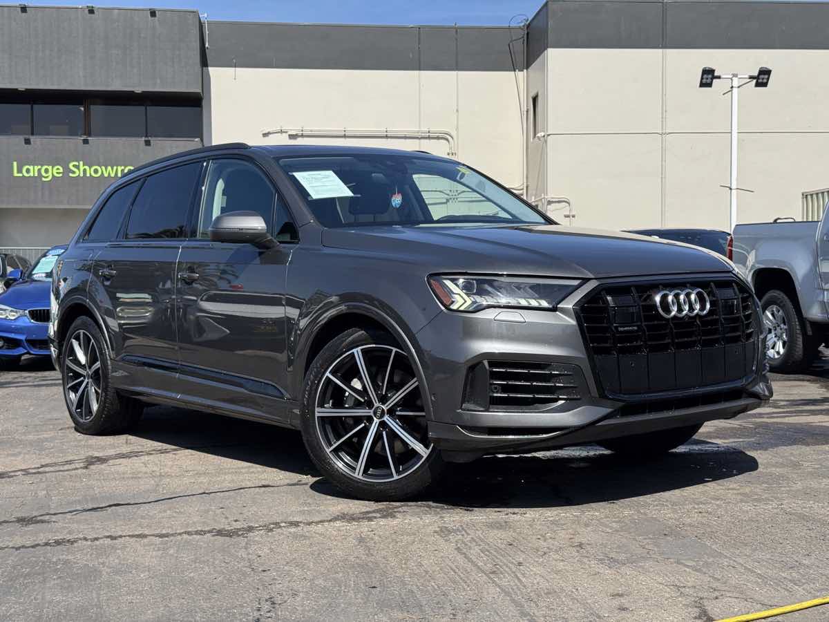 Used 2023 Audi Q7 3.0T Prestige AWD/4WD image 2