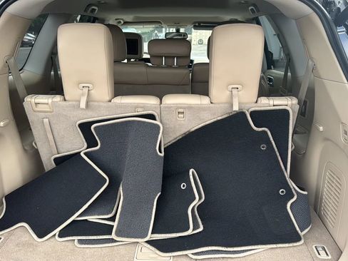 Used 2014 Nissan Pathfinder Platinum w/ Platinum Premium Package image 21