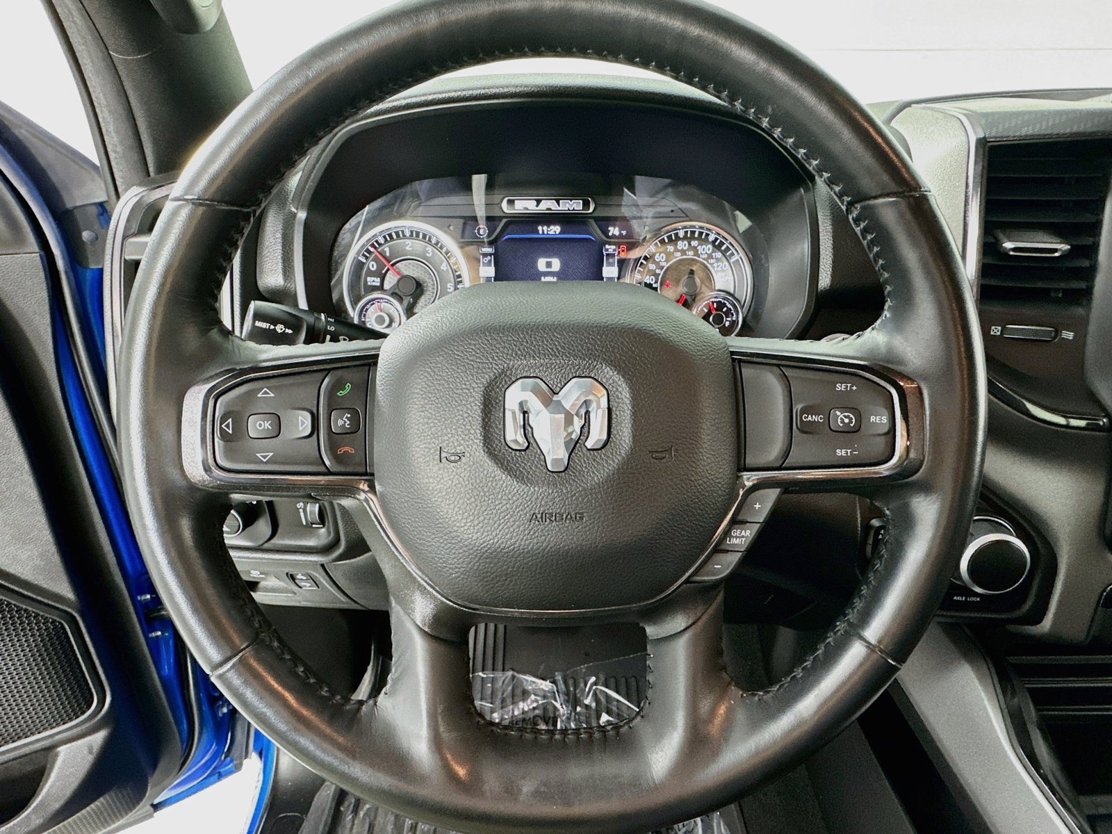 Used 2023 RAM 1500 Big Horn AWD/4WD image 11