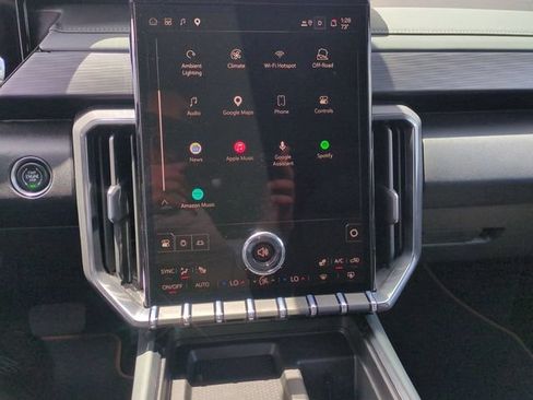 New 2026 GMC Acadia AT4 AWD/4WD image 14