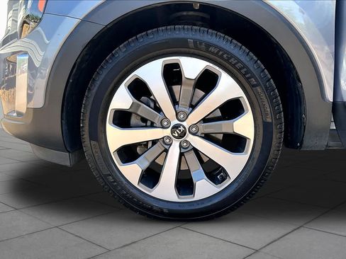 Used 2020 Kia Telluride SX w/ SX Prestige Package AWD/4WD image 10