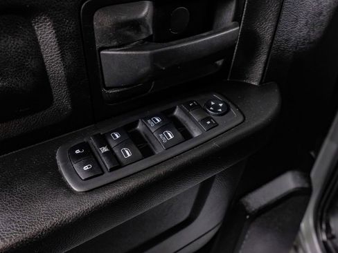 Used 2021 RAM 1500 Tradesman w/ Chrome Plus Package image 32