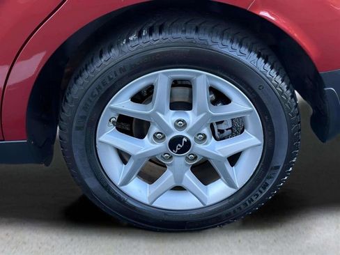 Used 2022 Kia Soul LX w/ Technology Package image 15