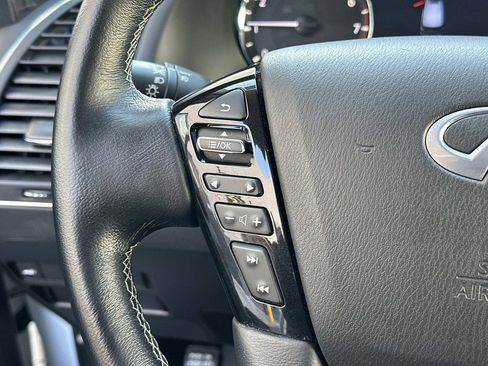 Used 2024 INFINITI QX80 Luxe image 21