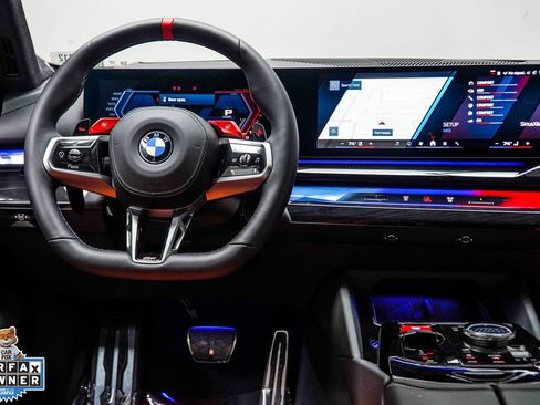 Used 2026 BMW M5 image 22