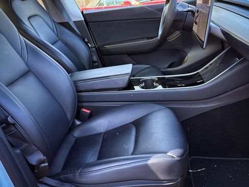 Used 2020 Tesla Model Y Long Range image 29