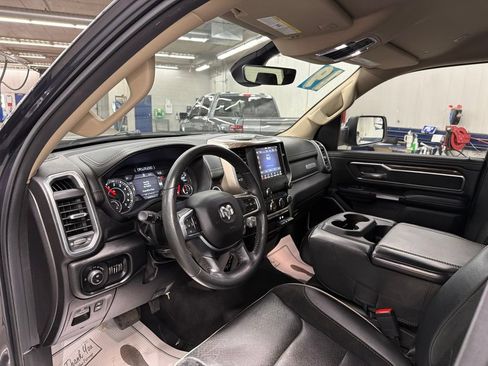 Used 2019 RAM 1500 Laramie AWD/4WD image 20