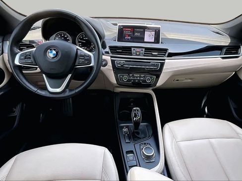 Used 2020 BMW X1 sDrive28i w/ Convenience Package FWD image 16