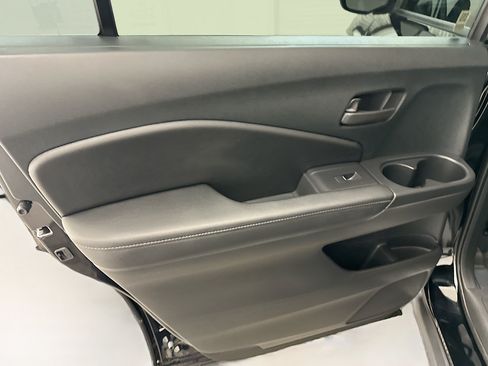 Used 2023 Honda Passport EX-L image 27