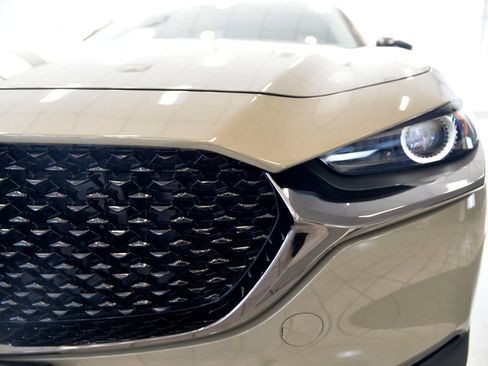 Certified 2025 MAZDA CX-30 Carbon AWD/4WD image 11