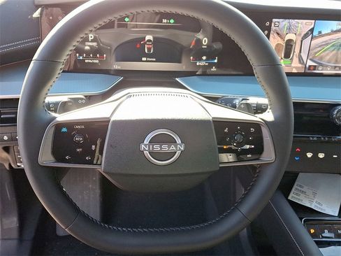 New 2025 Nissan Murano SL image 10