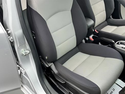 Used 2015 Chevrolet Cruze LS FWD image 20