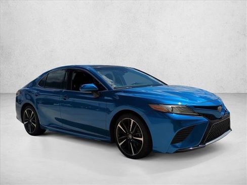 Used 2019 Toyota Camry XSE w/ Driver Assist Package FWD image 3