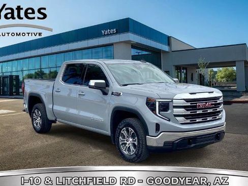 Used 2025 GMC Sierra 1500 SLE w/ X31 Off-Road Package AWD/4WD image 1