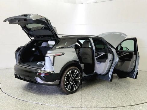 New 2026 Chevrolet Blazer EV SS AWD/4WD image 12