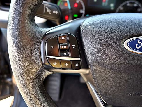 Used 2022 Ford Maverick XLT image 17