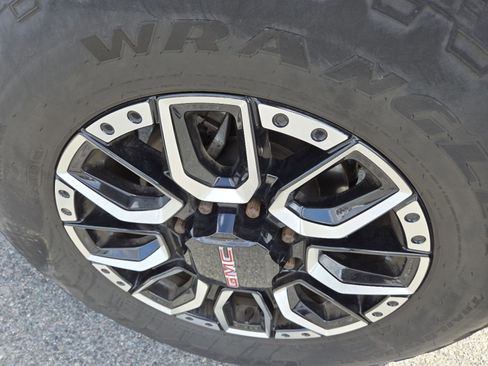 Used 2023 GMC Sierra 2500 Pro w/ Gooseneck/5TH Wheel Package image 10