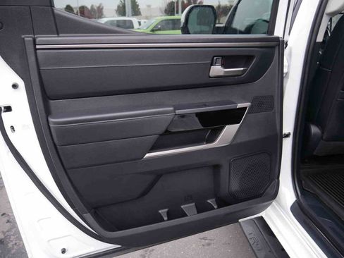 Used 2022 Toyota Tundra Limited image 14